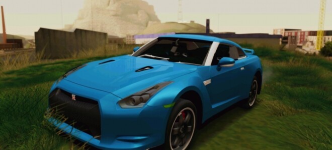 Nissan GT-R Blue